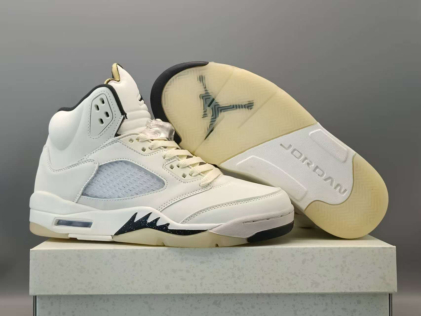 Women's Running Weapon Air Jordan 5 White Shoes 020